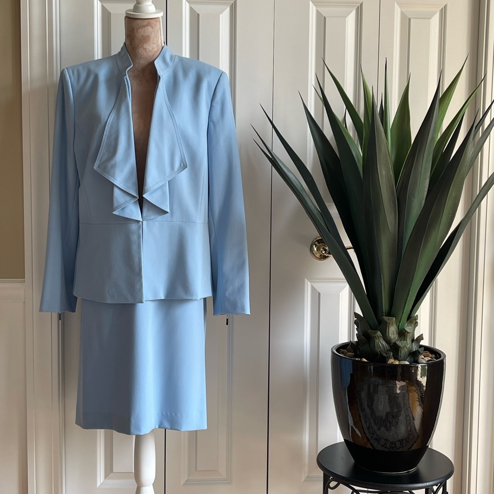 Tahari two-piece suit